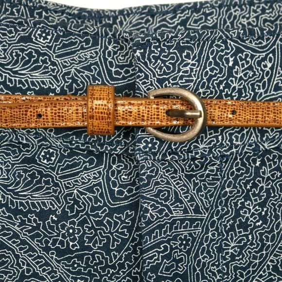 Dockers Hello Smooth Capri Pants‎ Blue White Paisley Slimming Stretch 6 - Picture 9 of 12